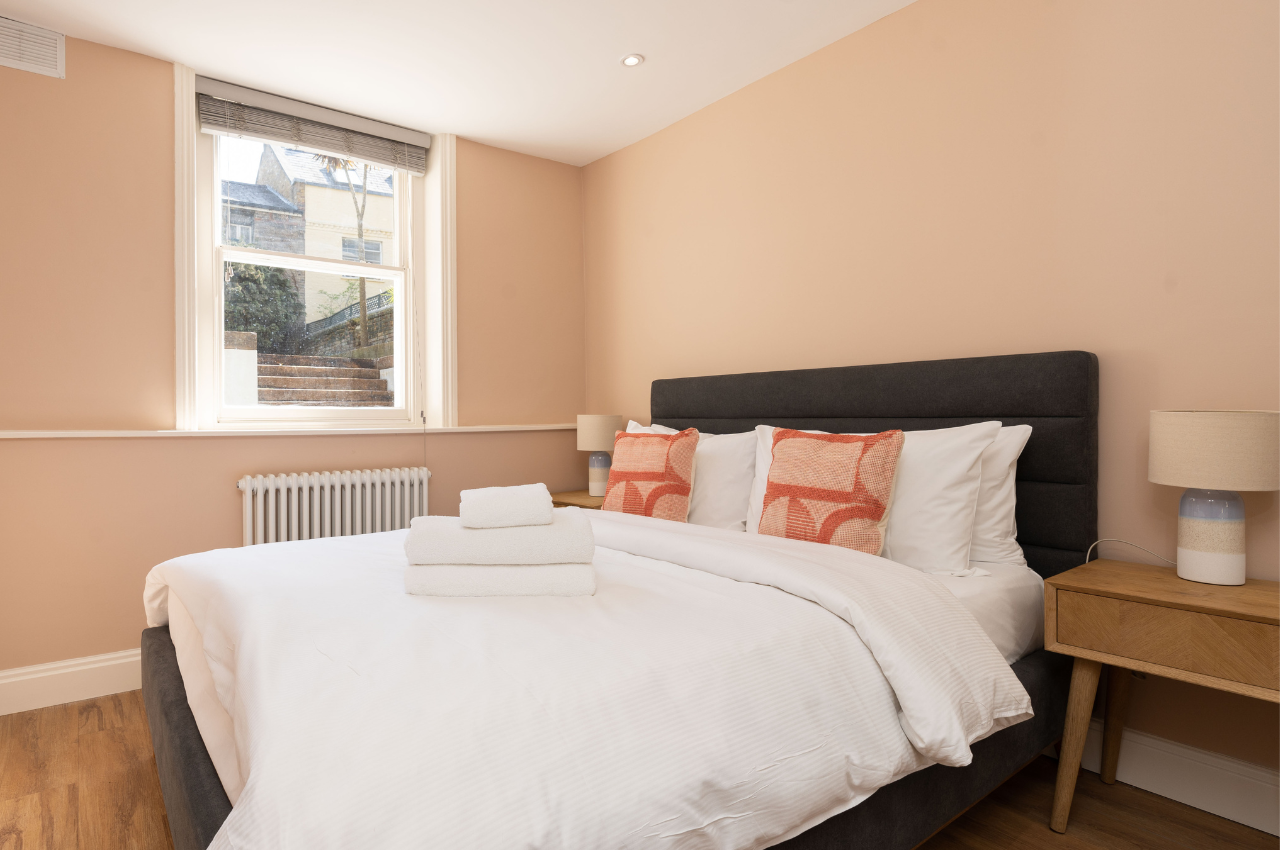 Hammersmith Grove Serviced Apartments | Dream Host UK gallery image 3