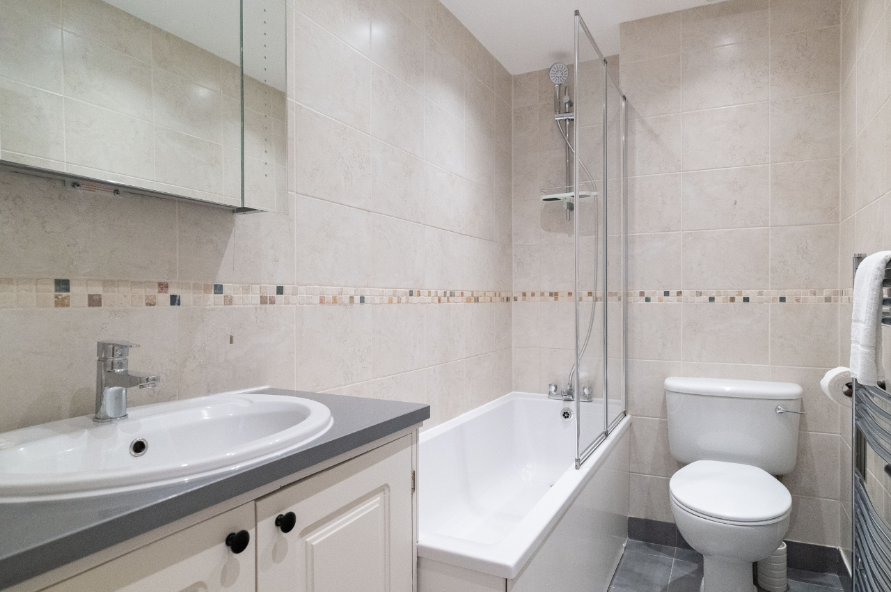 Hammersmith Grove Serviced Apartments | Dream Host UK gallery image 7