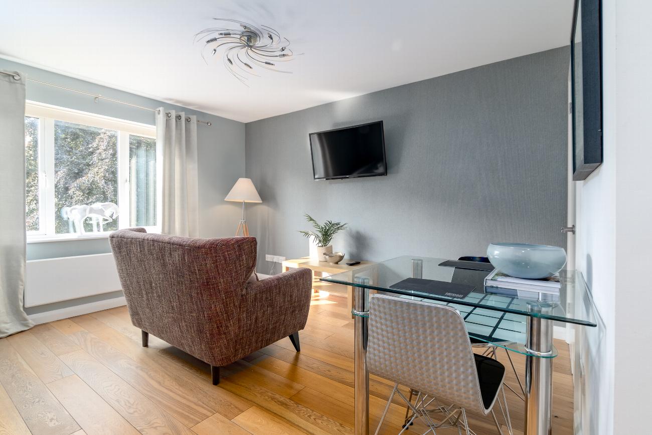Alison Court Apartments, Bristol | Dream Host UK gallery image 3