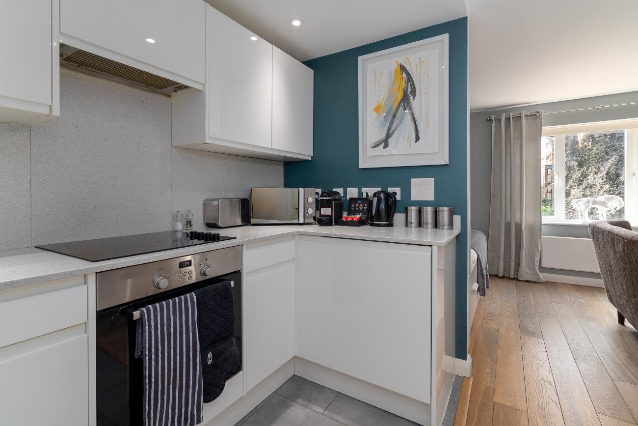 Alison Court Apartments, Bristol | Dream Host UK gallery image 10