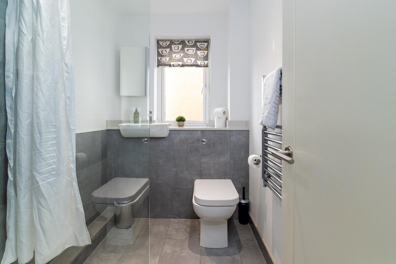 Alison Court Apartments, Bristol | Dream Host UK gallery image 17