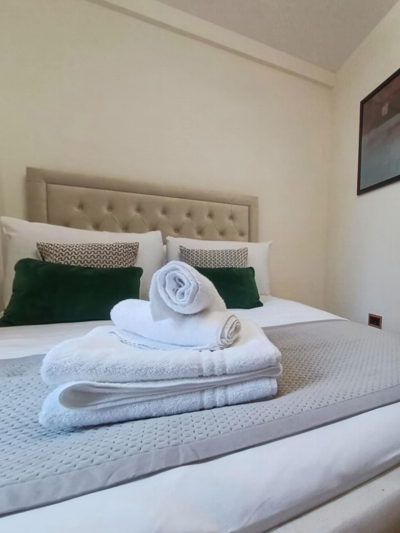 International House Apartments - Waterloo | Dream Host UK gallery image 4