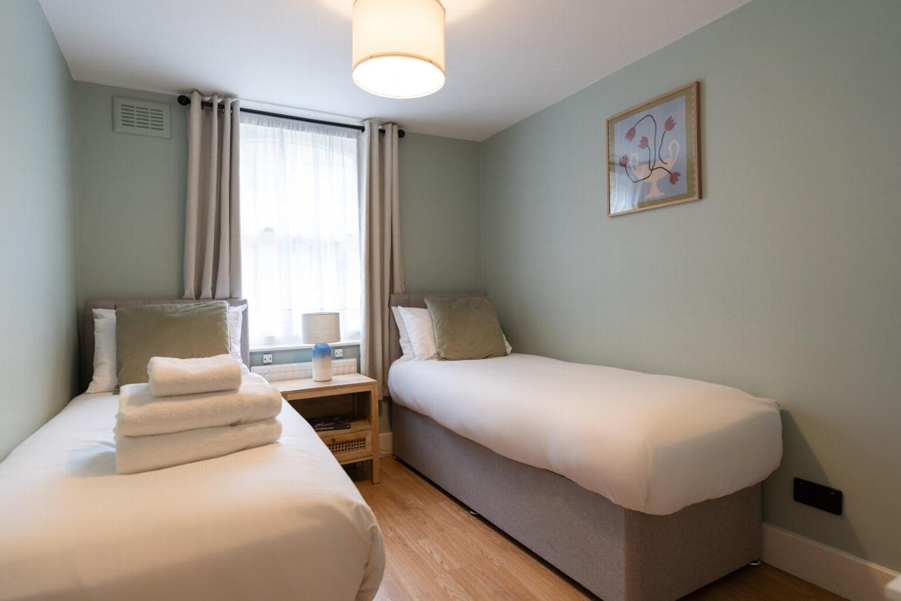 Hammersmith Grove Serviced Apartments | Dream Host UK gallery image 11