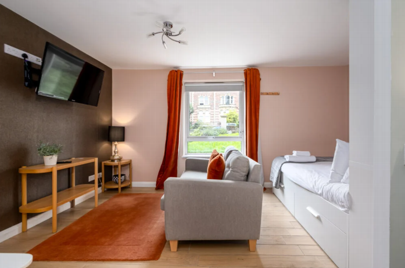 Alison Court Apartments, Bristol | Dream Host UK gallery image 16