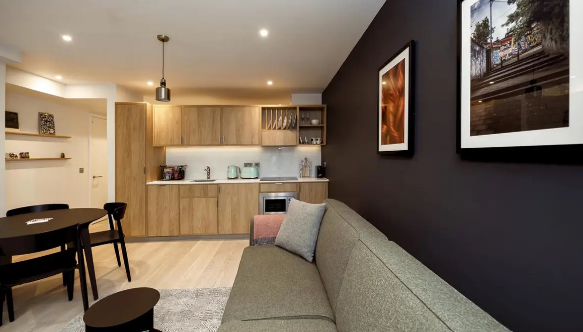 Aparthotel Edinburgh - Grassmarket | Dream Host UK gallery image 1