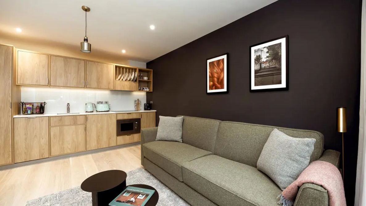 Aparthotel Edinburgh - Grassmarket | Dream Host UK gallery image 5