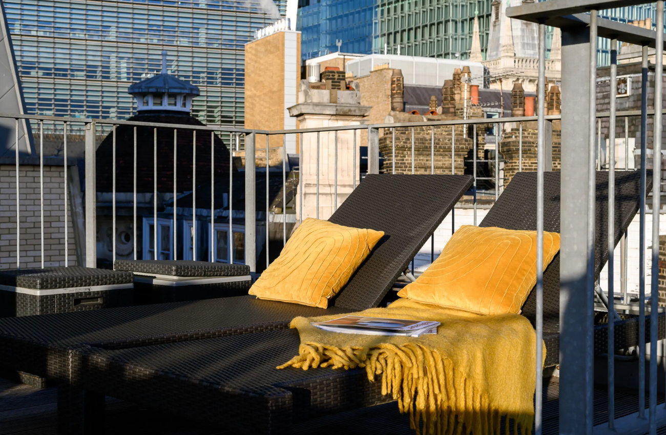 Monument Serviced Apartments | Dream Host UK  gallery image 8