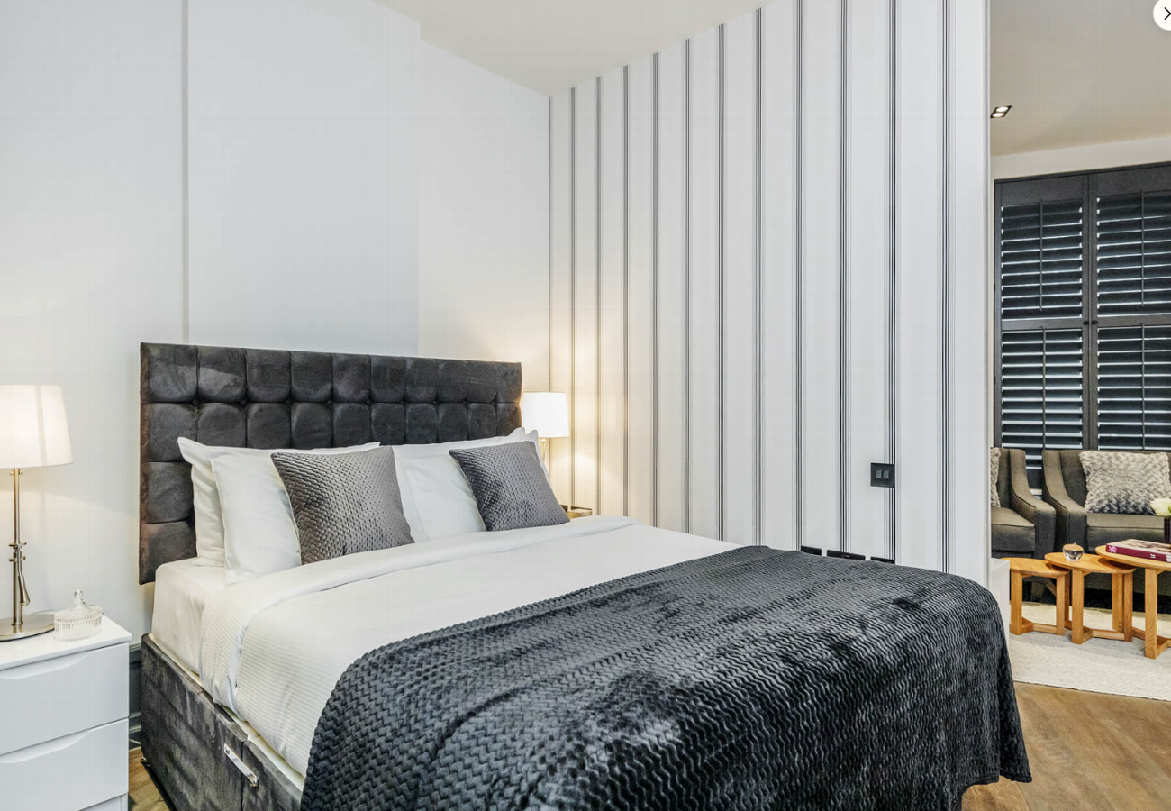 Covent Garden - Garrick Street Apartments  | Dream Host UK gallery image 1
