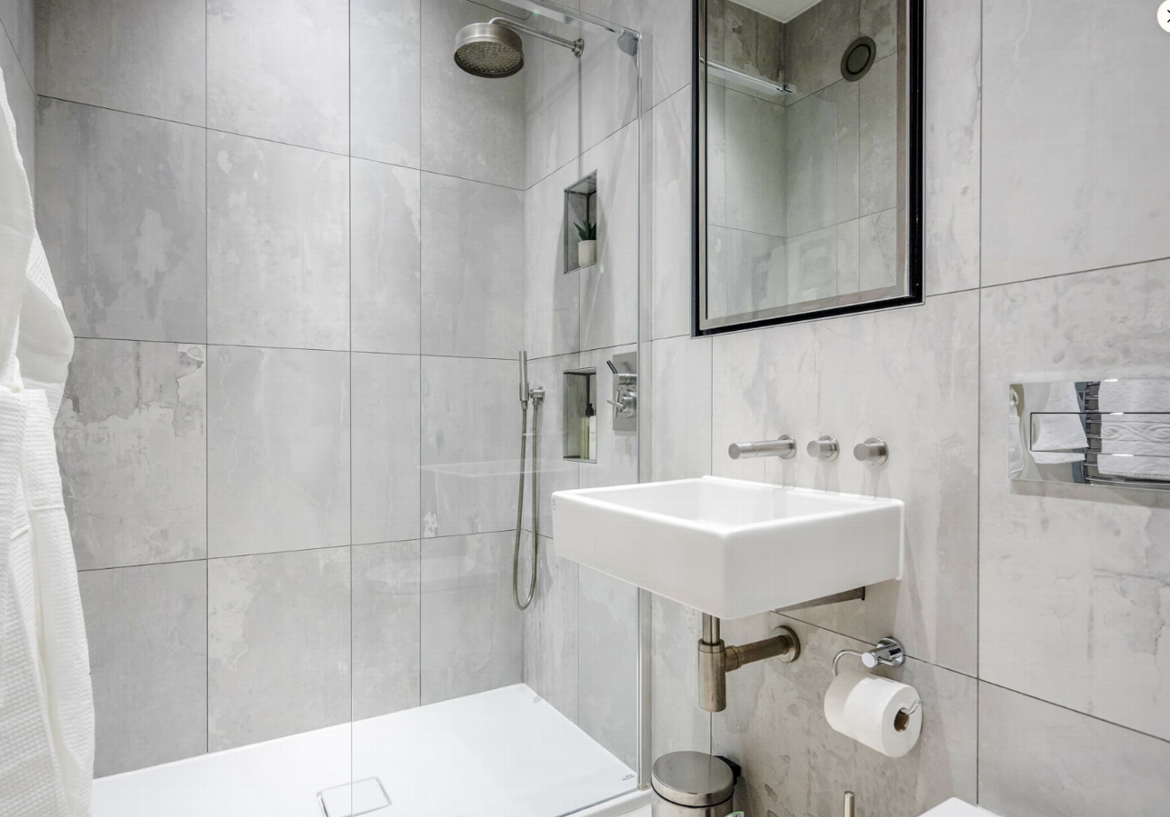 Covent Garden - Garrick Street Apartments  | Dream Host UK gallery image 8